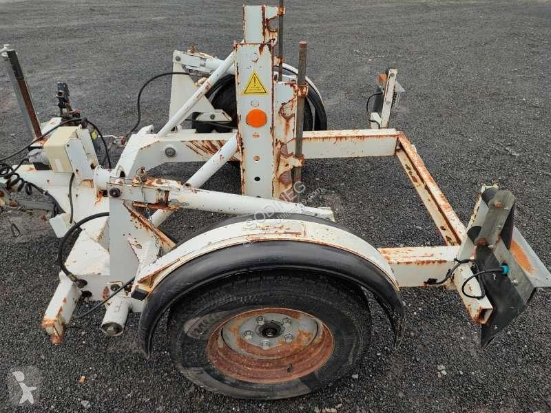 Véhicule utilitaire   PORTE TOURET