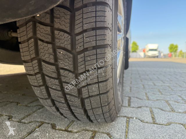 Autoutilitară Iveco 35S18H8V L4H2 Hi-Matic