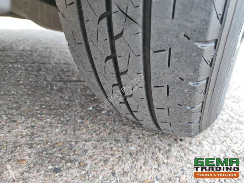 Veicolo commerciale Iveco 35S12 Euro6 Van L2 H2...