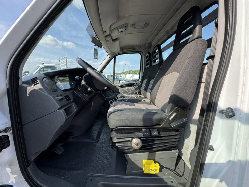 Autoutilitară Iveco 50C18 V