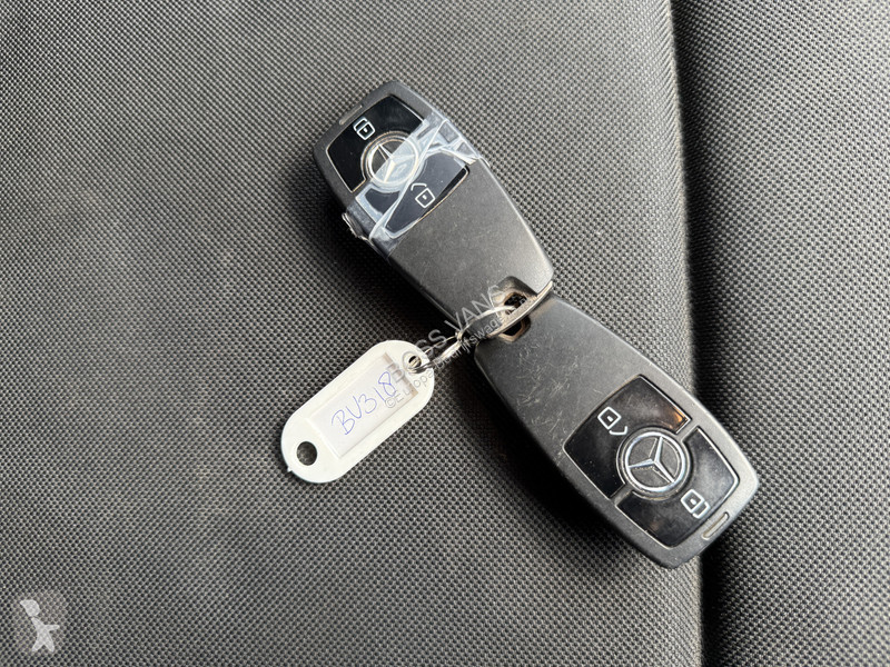 Autoutilitară Mercedes 314 2.2 CDI L2H2 Climate...
