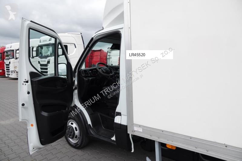 Autoutilitară Iveco DAILY 3,0 D