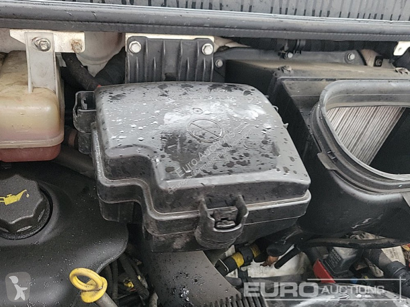 Furgoneta Iveco 35S11