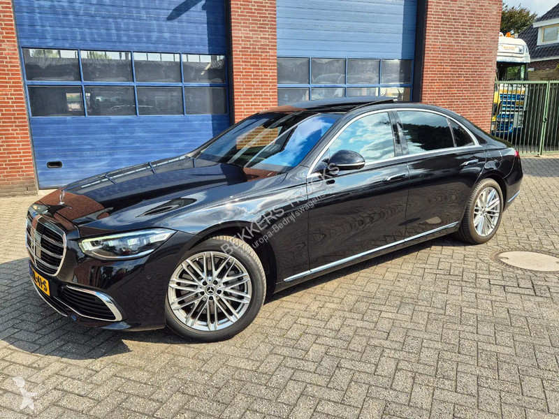 Bedrijfswagen Mercedes