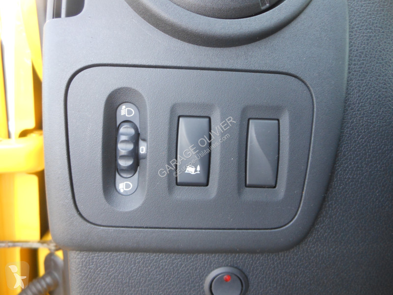 Veicolo commerciale Renault F3500 L2H2 2.3 dci...