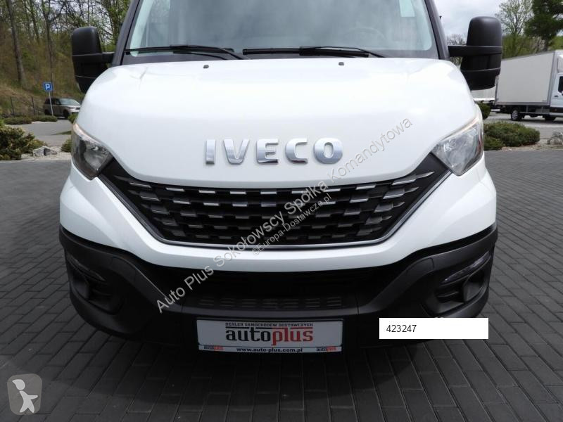 Veículo utilitário Iveco DAILY 35S14 FURGON...