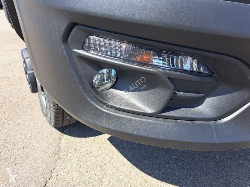 Furgoneta Iveco 35C16 160CV 3L ALUMINIUM 3M80...
