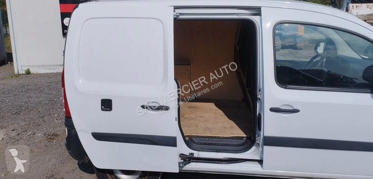 Véhicule utilitaire Mercedes