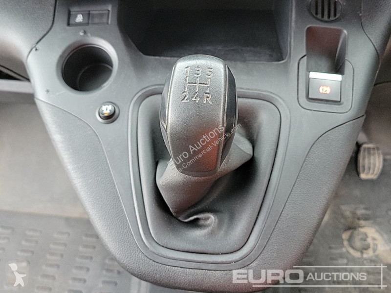 Veicolo commerciale  Berlingo 650