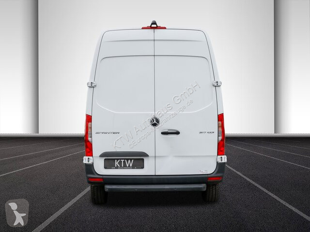 Užitkové vozidlo Mercedes 317...