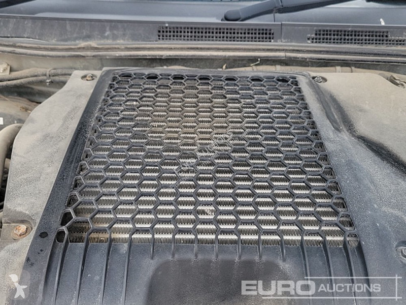 Furgoneta Toyota Hilux