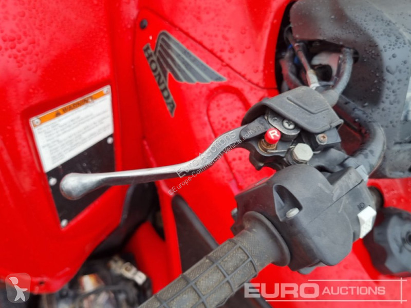 Veicolo commerciale  TRX420