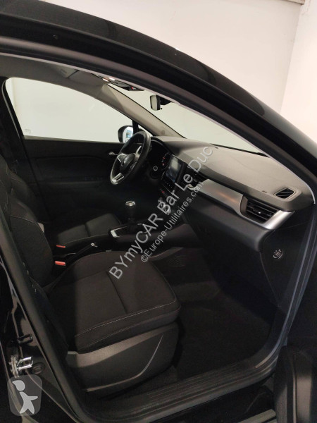 Autoutilitară Renault Captur TCe 140 - 21