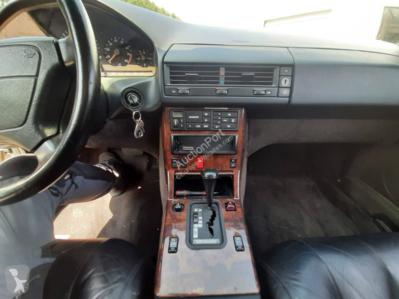 Furgoneta Mercedes (R129) _ 300 -24 -Klasse