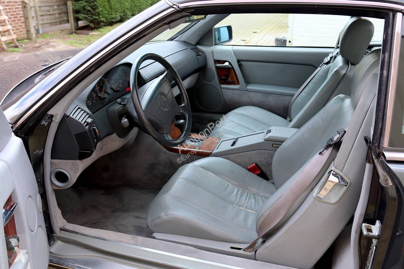 Furgoneta Mercedes (R129) _ 500 -Klasse