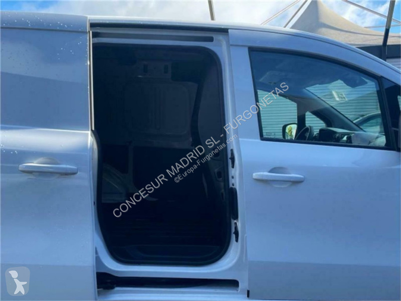 Véhicule utilitaire Mercedes eCitan Furgón Pro...