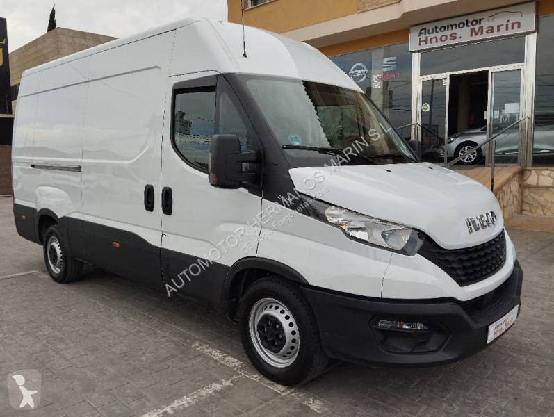 Furgoneta Iveco