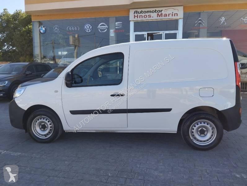 عربة نفعية Renault