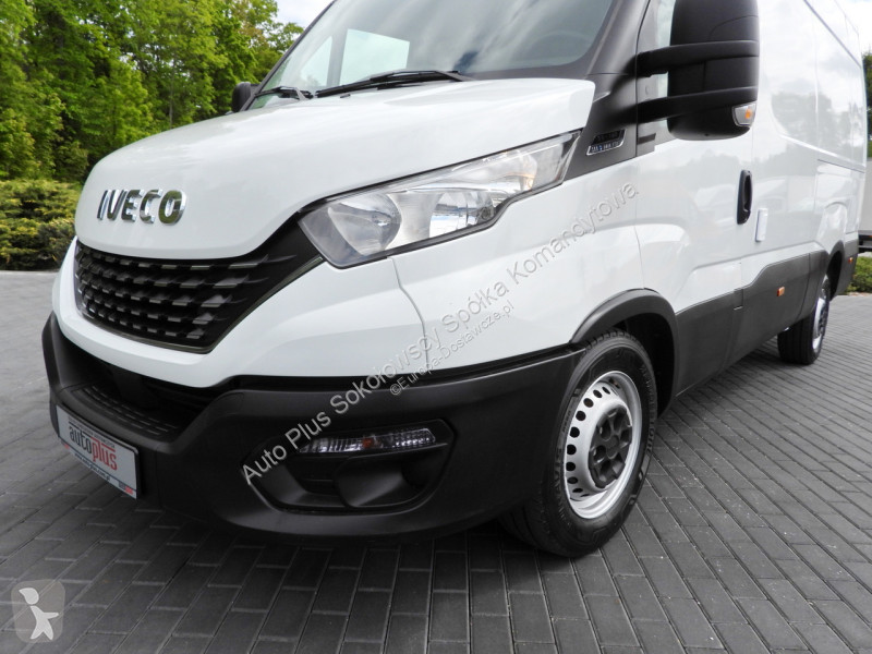 Furgoneta Iveco 35S14 DAILY
