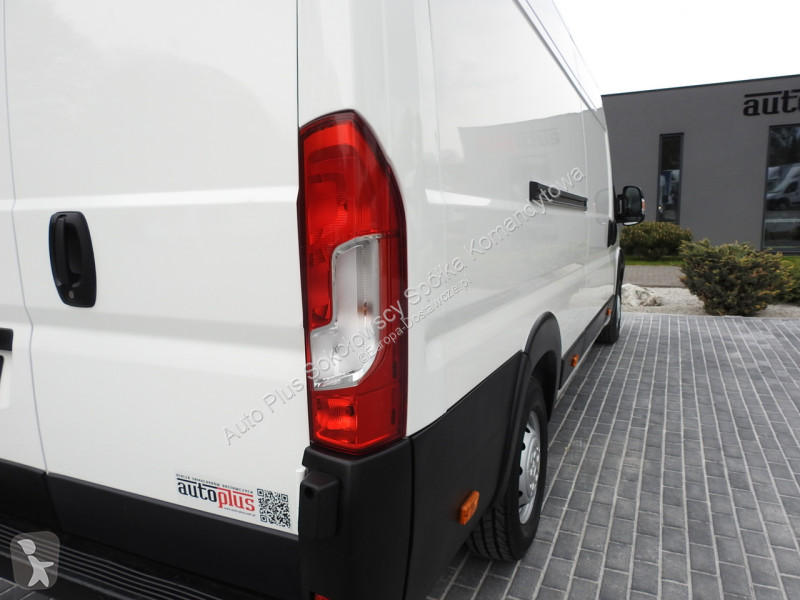 Samochód dostawczy Peugeot  BOXER