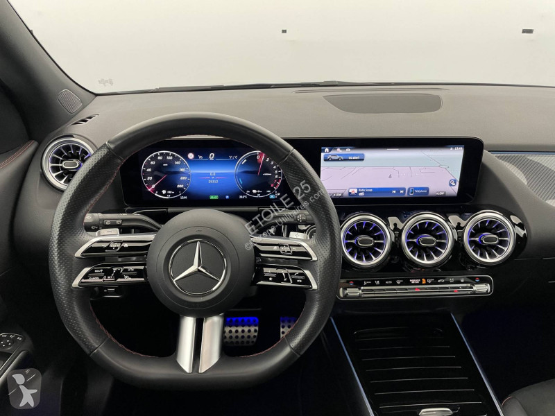 Комерційні автомобілі Mercedes GLA 250 e 8G-DCT