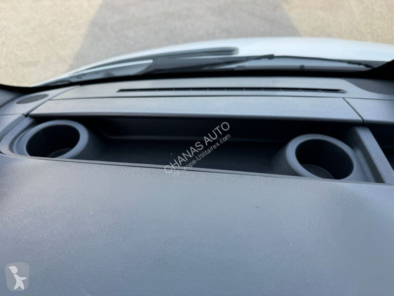 Véhicule utilitaire Mercedes 317 CDI 37 3.5T...