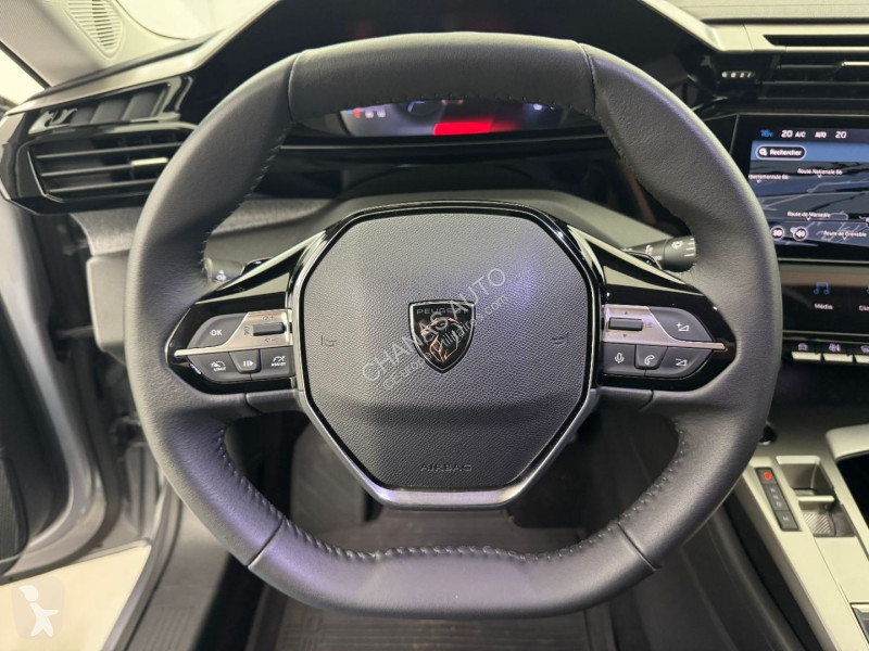عربة نفعية Peugeot 1.5 BlueHDi 130 Allure EAT8