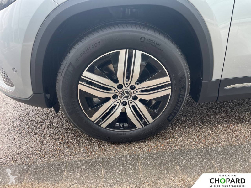 Лекотоварен автомобил Mercedes EQA 250+