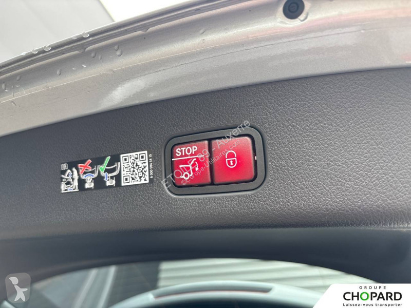 عربة نفعية Mercedes GLC 400 e Hybrid EQ...