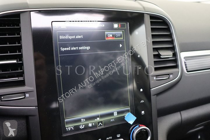 Samochód dostawczy Renault Koleos