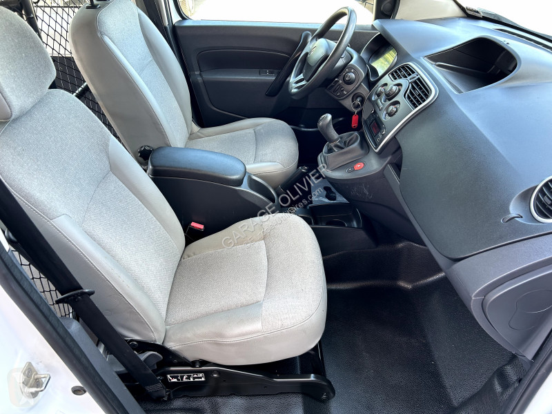 عربة نفعية Renault Maxi Grand Volume 1.5 dci 90...