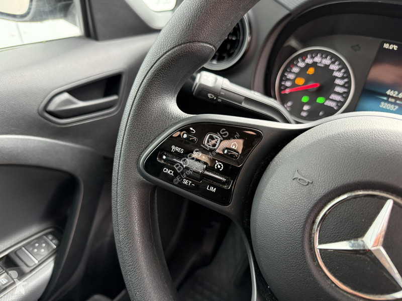 Furgoneta Mercedes 112 CDI Pro Led Carplay...
