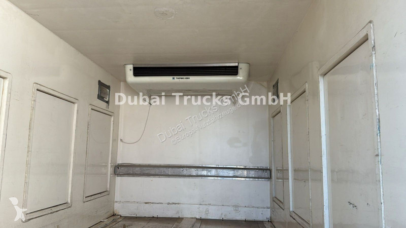 عربة نفعية Mercedes