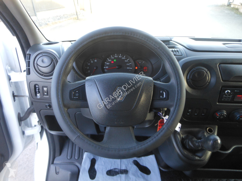 Véhicule utilitaire Renault Châssis Cabine...