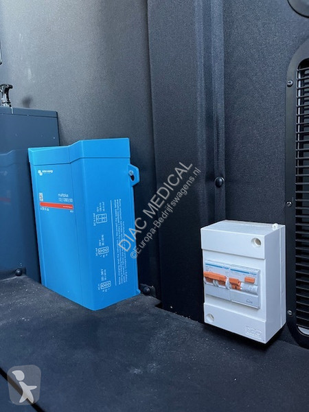 عربة نفعية MAN 2.0 ltr. Diesel L2H2 Ambulance