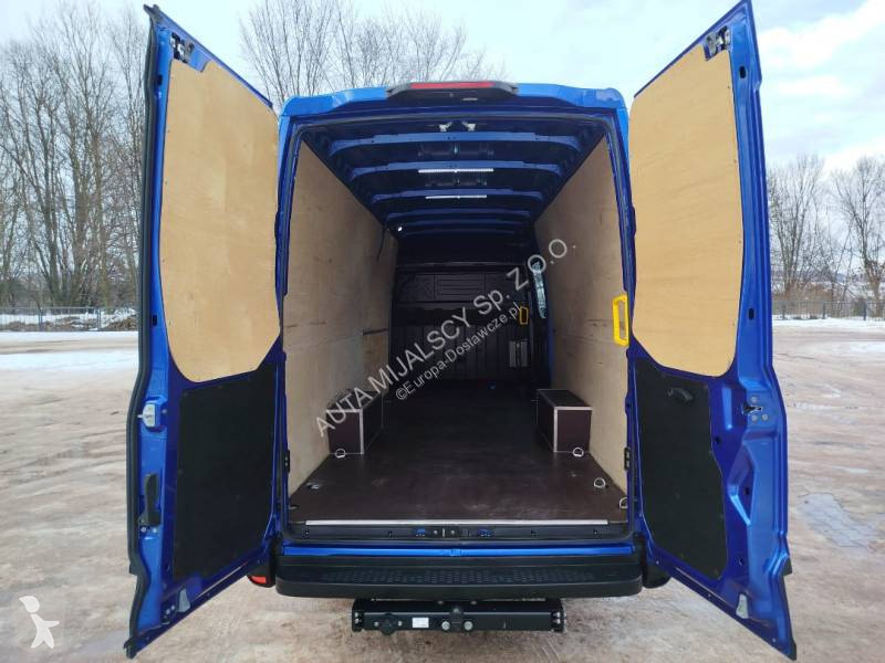 Samochód dostawczy Iveco