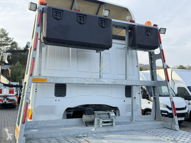 Furgoneta Iveco EUROCARGO 120E25 E6 Laweta...