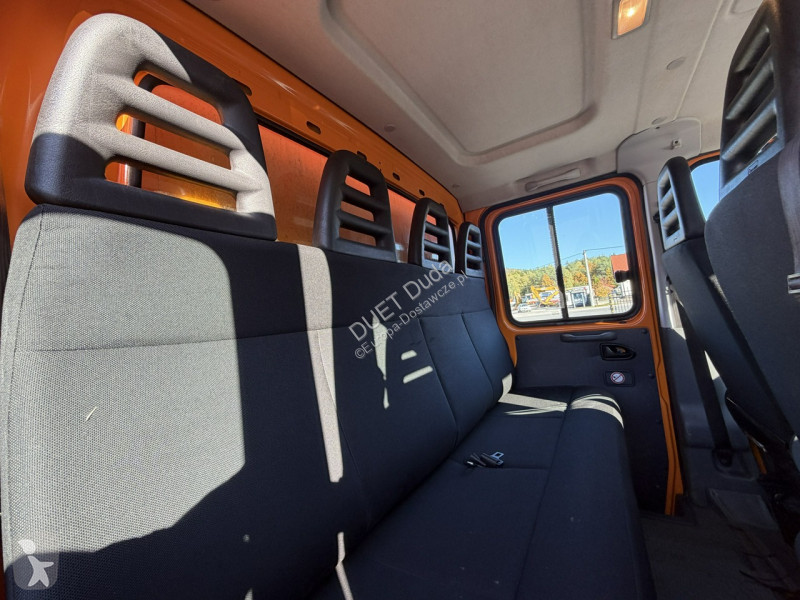 Samochód dostawczy Iveco 70C18 V H