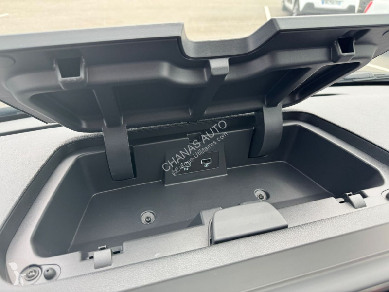 Samochód dostawczy Renault L2 Blue dCi 170 BVA9...
