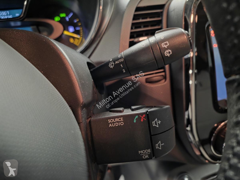 Samochód dostawczy Renault CAPTUR 0.9 Energy...