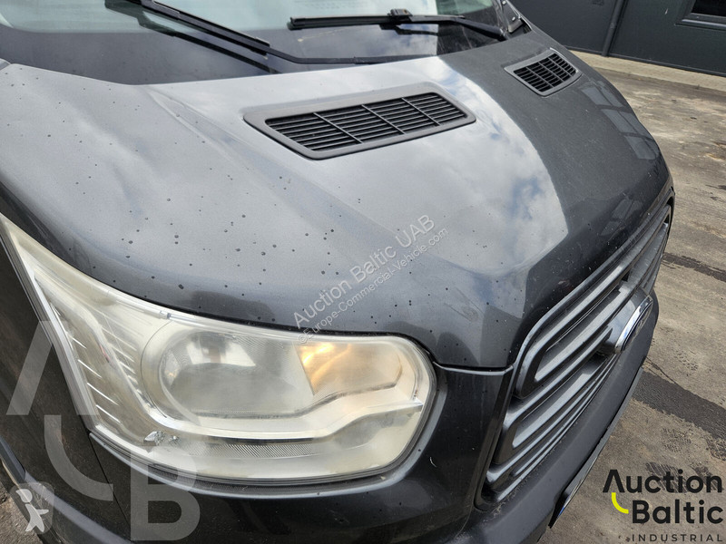 Коммерческий автомобиль Ford