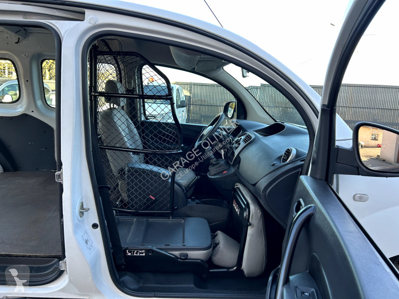 عربة نفعية Renault Maxi Grand Volume 1.5 dci 90...