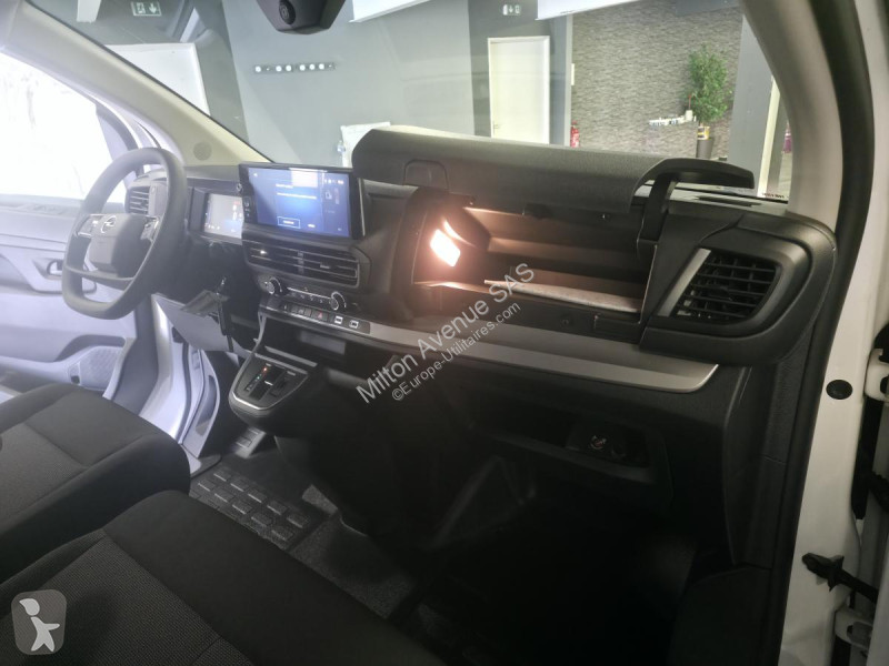 Véhicule utilitaire Opel VIVARO M 2.0 BlueHDi -...