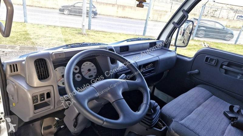 Nissan  van