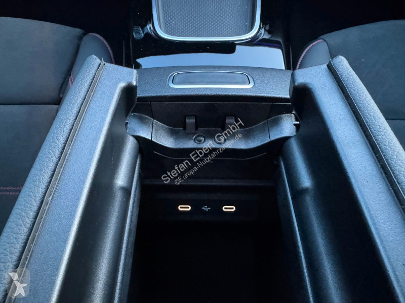 Mercedes CLA...