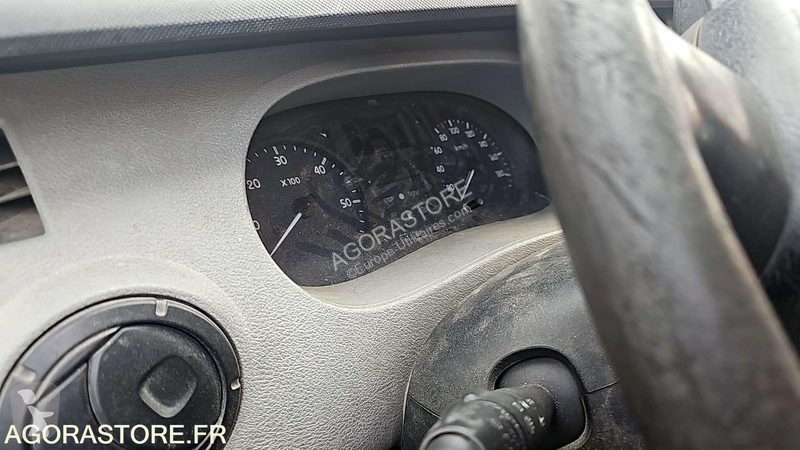 Véhicule utilitaire Renault MASTER