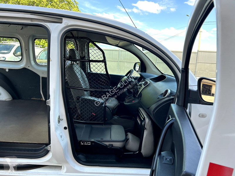 عربة نفعية Renault Maxi Grand Volume 1.5 dci 90...