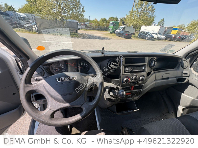 عربة نفعية Iveco...