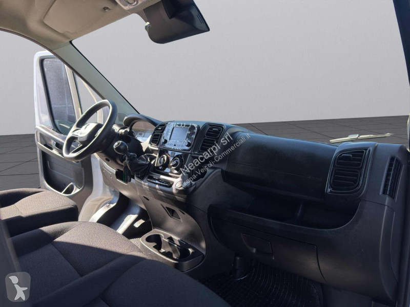 Veicolo commerciale Peugeot