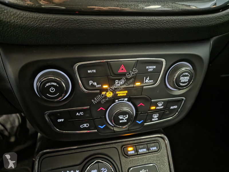 Samochód dostawczy Jeep COMPASS 1.3 GSE T4 -...